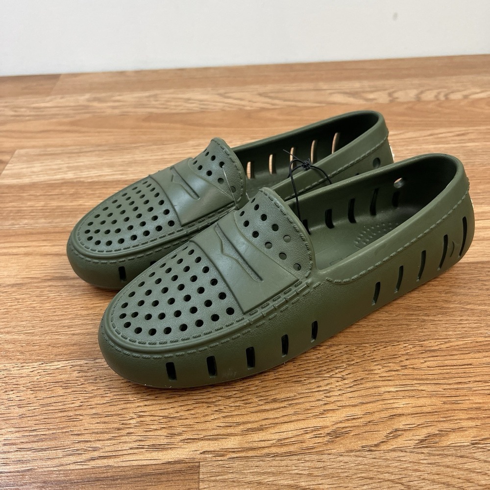 Floafers Posh 2.0 Loafers Shoes Cypress Green/White Women's Size 6 NEW